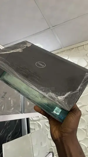 Laptop Dell Latitude 7410 16GB Intel Core i7 SSD 256GB