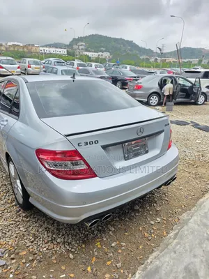 Mercedes-Benz C300 2011 Silver