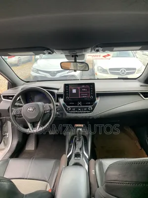 Toyota Corolla 2022 Silver