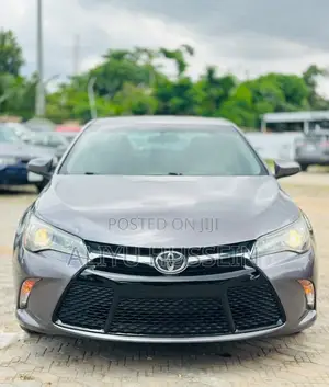 Toyota Camry 2017 Gray