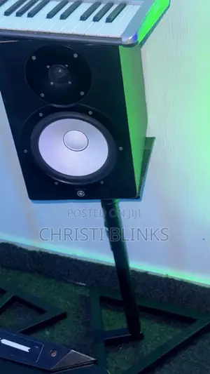 Yamaha HS8 Powered Studio Monitor - Pair Used, 