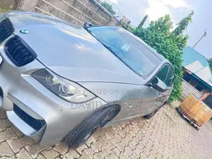 BMW 325i 2006 Gray