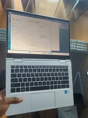 Laptop HP EliteBook 830 G8 16GB Intel Core i7 SSD 512GB