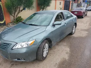 Toyota Camry LE 4dr Sedan (2.4L 4cyl 5A) 2009 Green