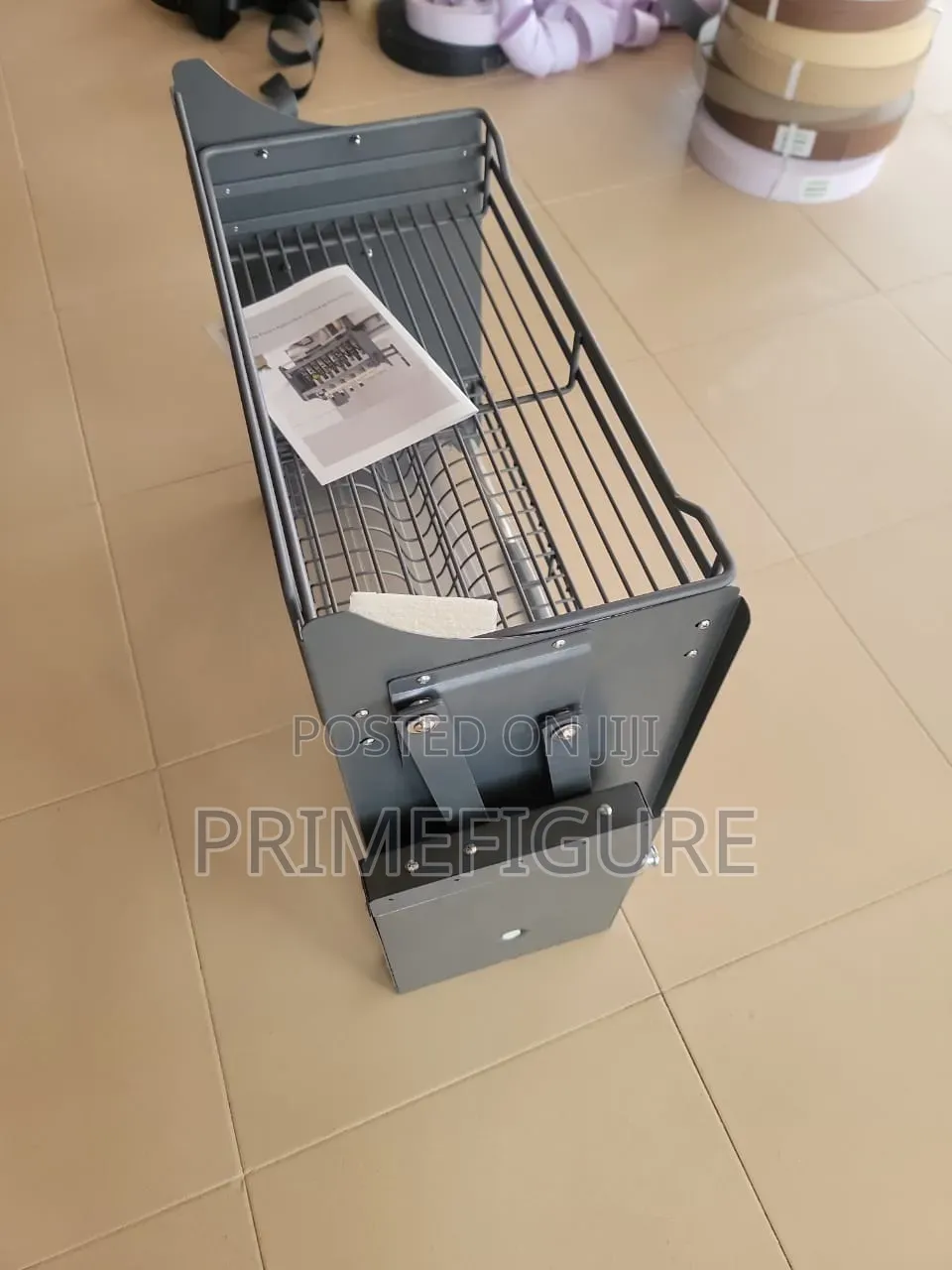 Pull Down Kitchen Plate Rack