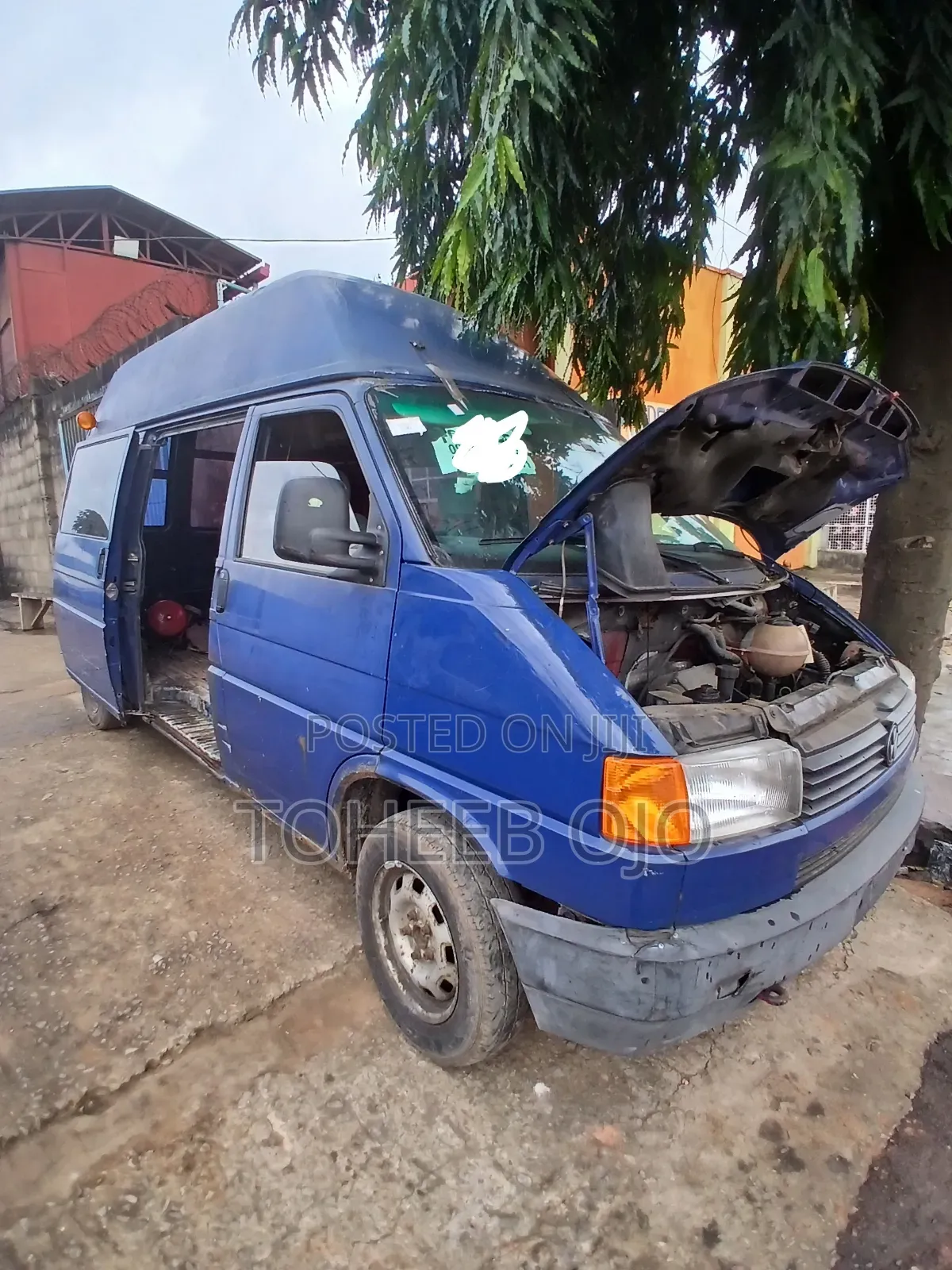Volkswagen Transporter 2002 Grey