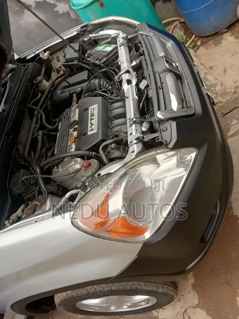 Honda CR-V 2005 Silver