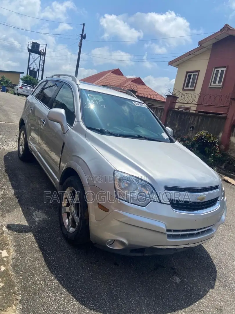 Chevrolet Captiva 2.4 4x4 Automatic 2012 Silver