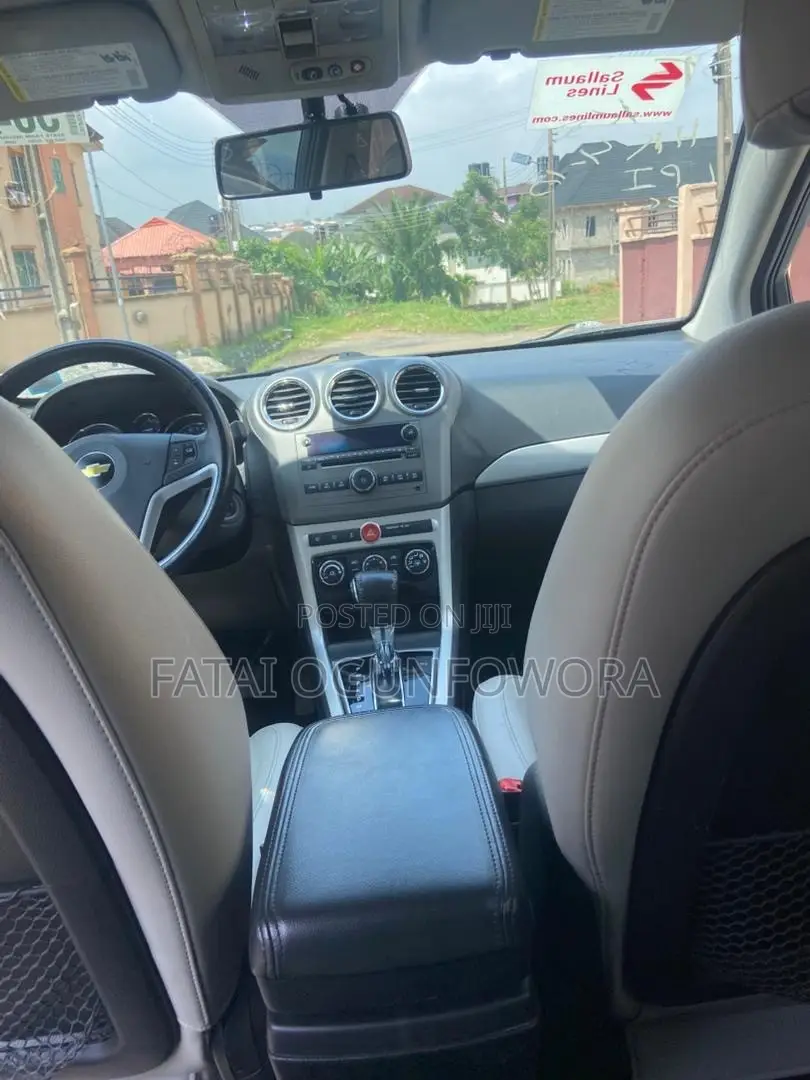 Chevrolet Captiva 2.4 4x4 Automatic 2012 Silver