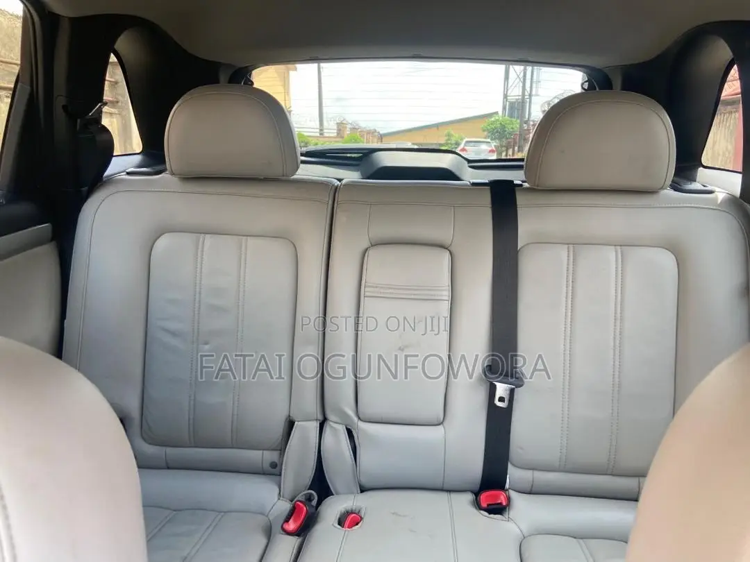 Chevrolet Captiva 2.4 4x4 Automatic 2012 Silver