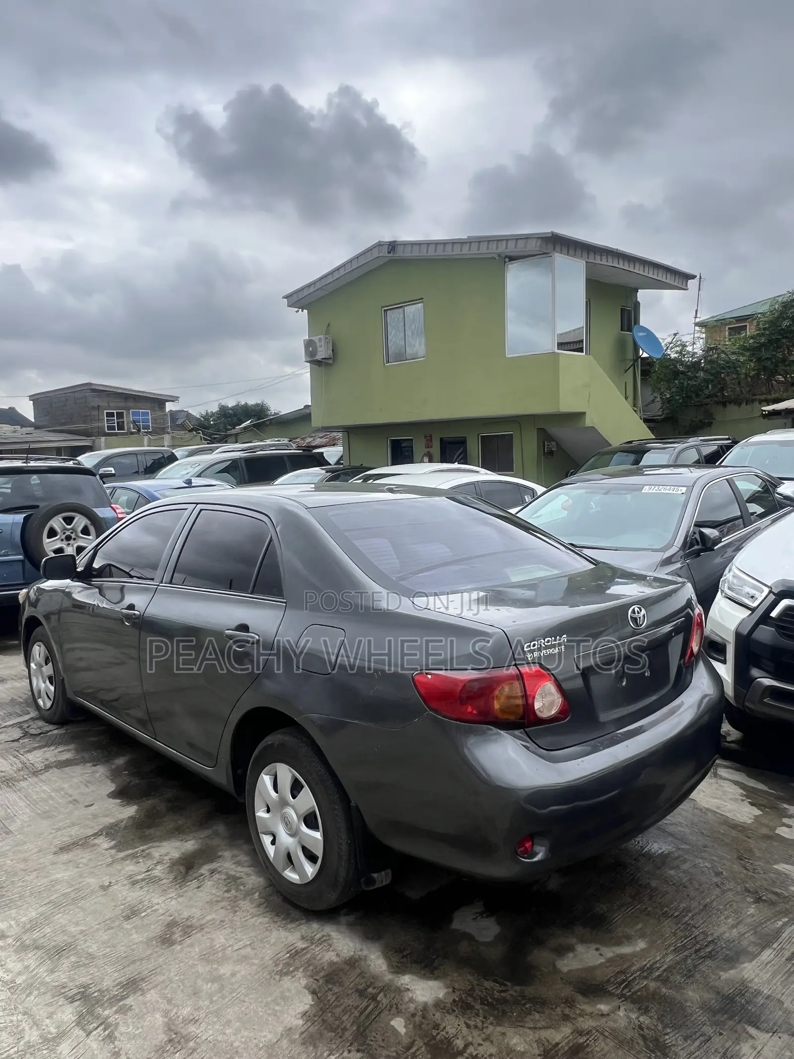 Toyota Corolla 2010 Gray