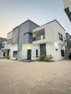 Furnished 5bdrm Duplex in Guzape District for sale