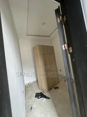 4bdrm Duplex in Jahi Gilmore Very for rent