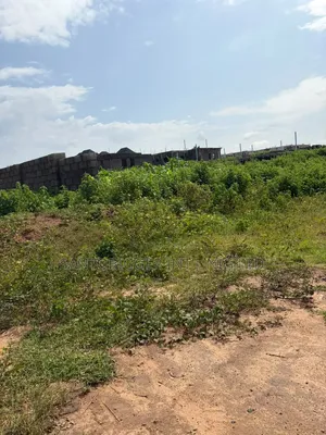 Penthouse Duplex Plot