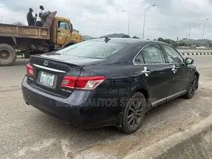 Lexus ES 350 2011 Gray