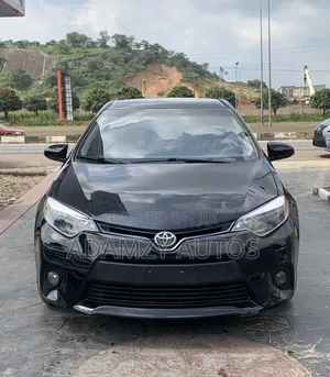 Toyota Corolla 2015 Black