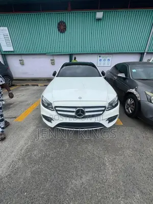 Mercedes-Benz E300 2017 White
