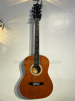 Standard Japan Acoustic Guitar With Bag