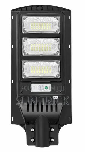 Suntrick 200W Solar Street Light