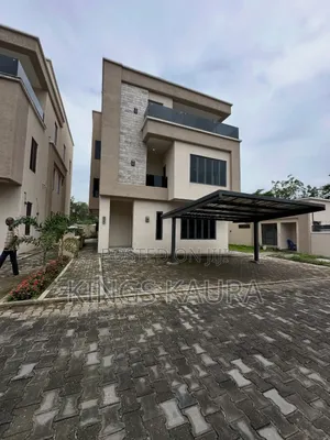 5bdrm Duplex in Zone 7 / Wuse for sale