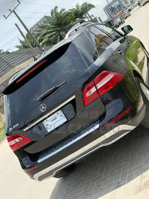 Mercedes-Benz M Class 2013 Black