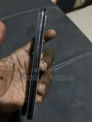 Apple iPhone XS 64 GB