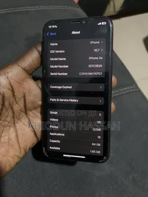 Apple iPhone XS 64 GB