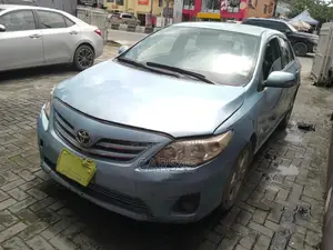 Toyota Corolla 2013 Blue