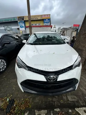 Toyota Corolla L 4dr Sedan (1.8L 4cyl CVT) 2017 White