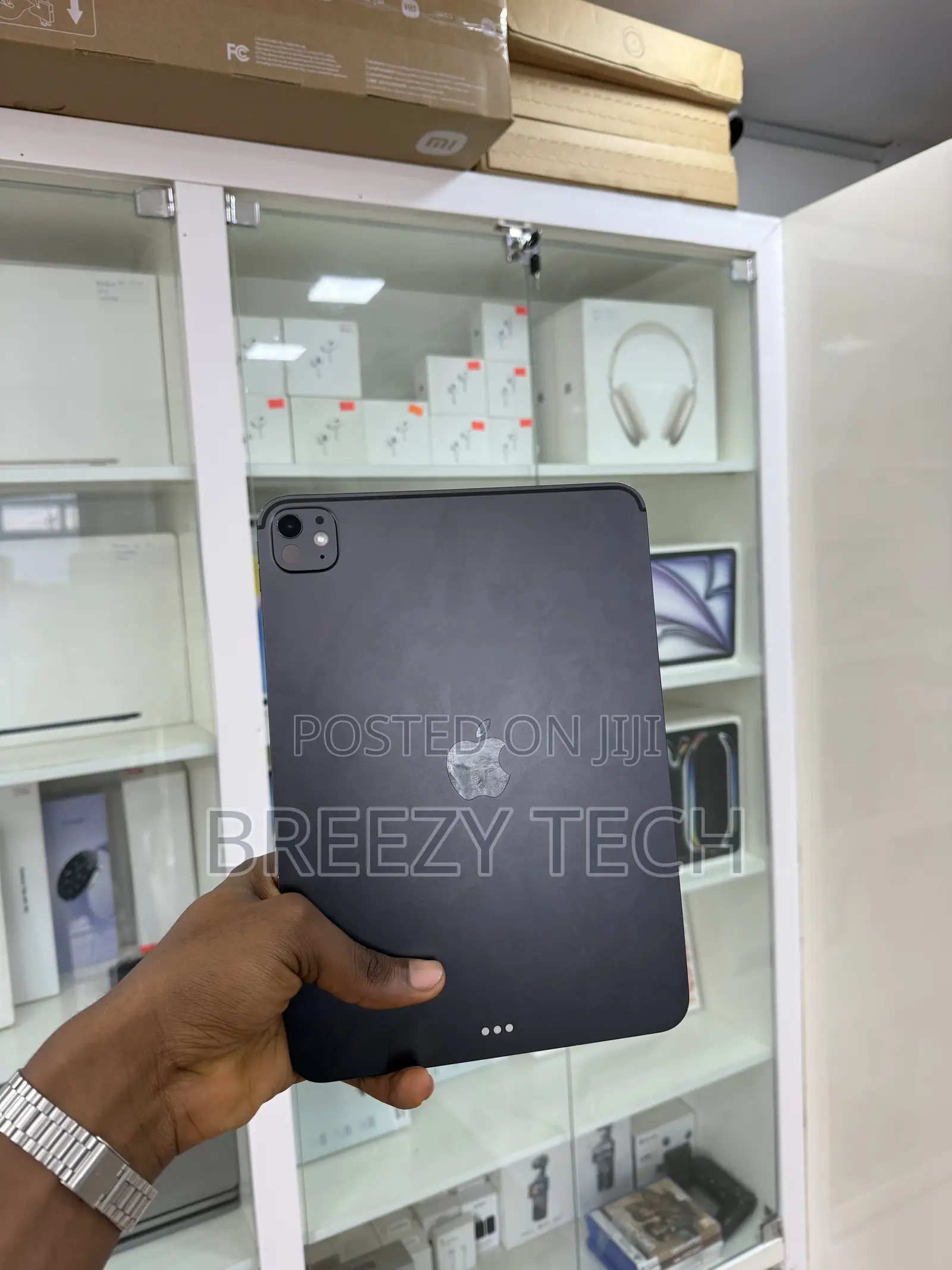 Apple iPad (2025) 256 GB Black