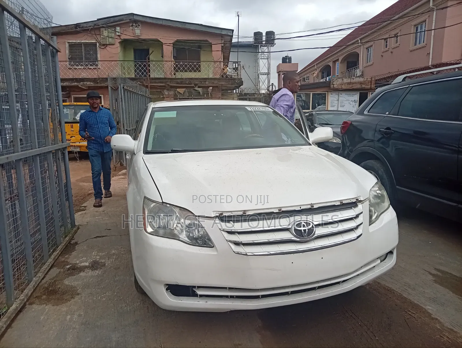 Toyota Avalon 2007 White