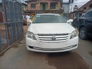 Toyota Avalon 2007 White