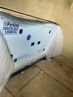 Heavy Duty Perkins 100kVA Soundproof Genset