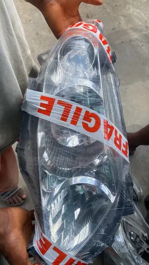 Toyota Corolla 2009 Headlight Replacement