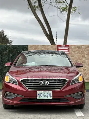 Hyundai Sonata Limited 4dr Sedan (2.4L 4cyl 6A) 2015 Red