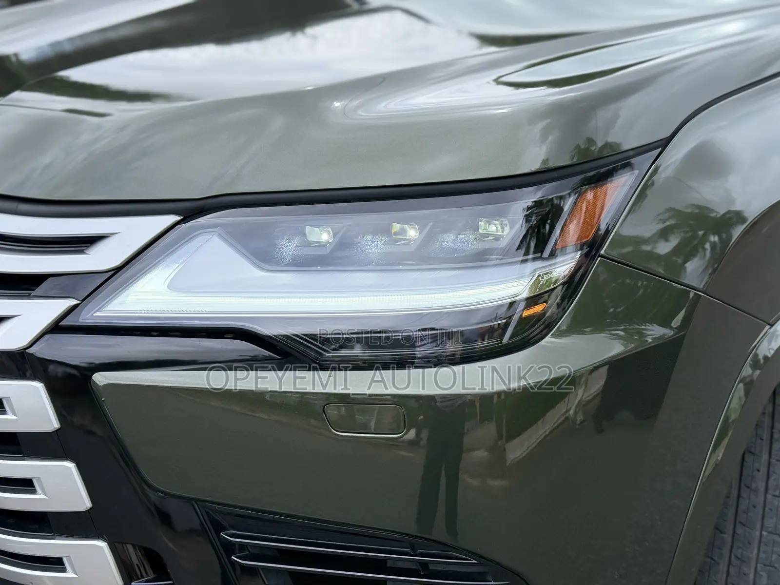 Lexus LX 600 2022 Green