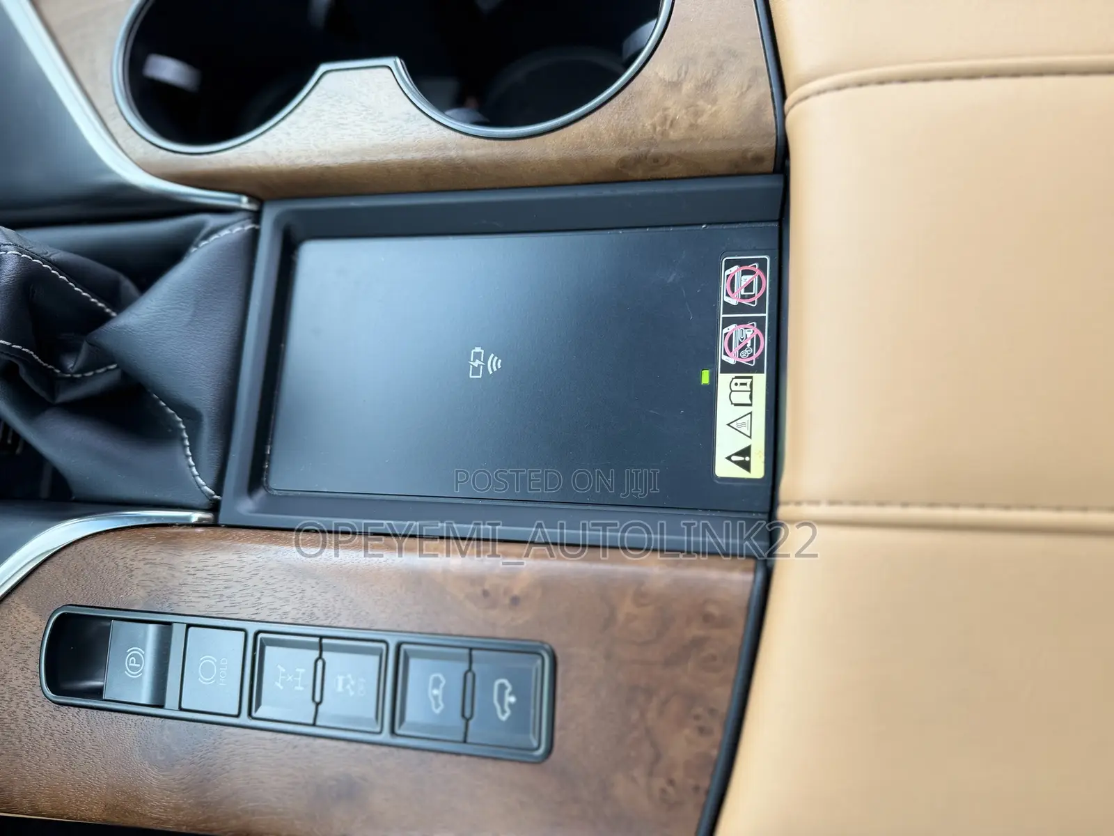Lexus LX 600 2022 Green