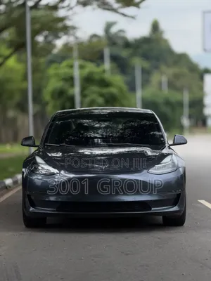 Tesla Model 3 2022 Matt Black