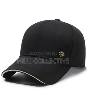 Minimalist Black Men’s Baseball Cap