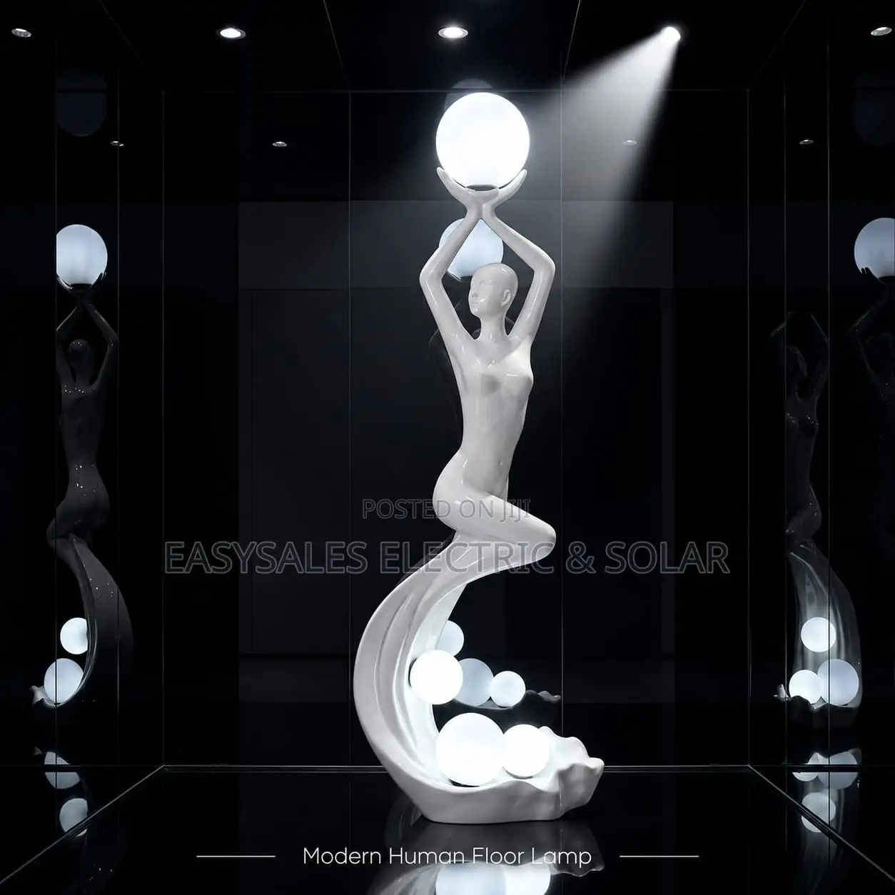 Modern LED Light Resin Humanoid Floor Luxury Lamp