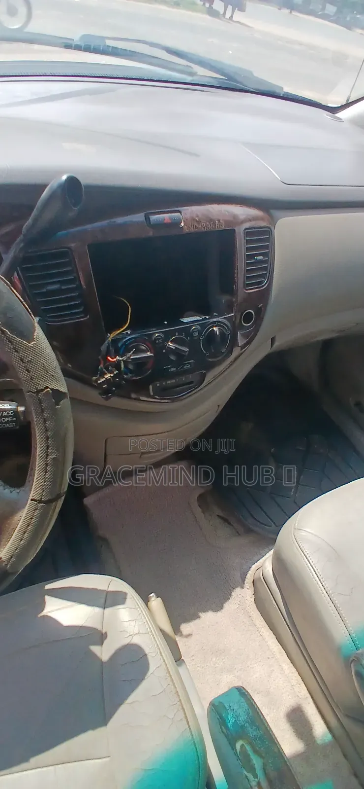 Mazda MPV 2000 Silver