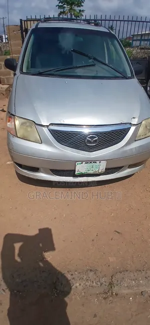 Mazda MPV 2000 Silver