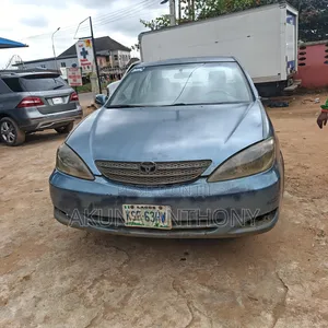 Toyota Camry 2004 Green