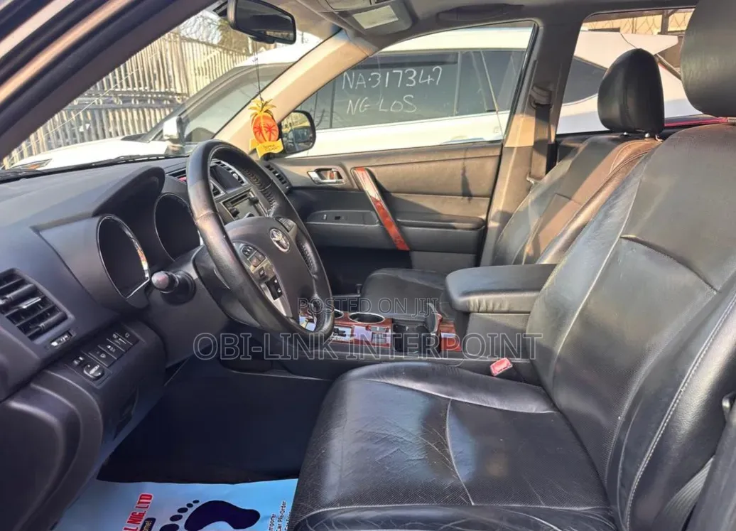 Toyota Highlander 2013