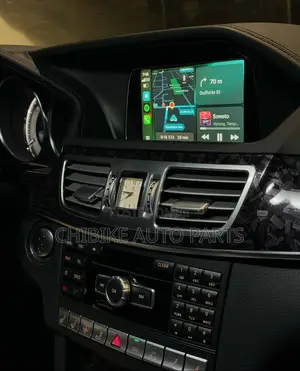 E350 Mercedes 2012-2016 Navigation Apple CarPlay/android Auto Factory