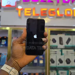 Apple iPhone 11 128 GB Black