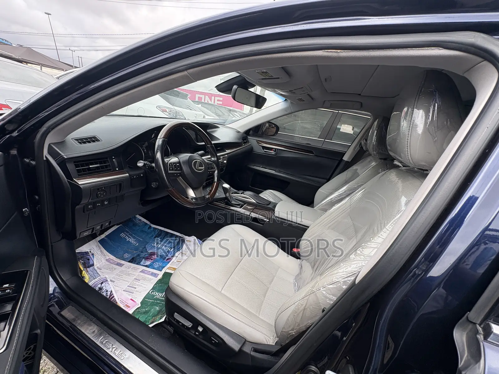 Lexus ES 250 2015 Blue