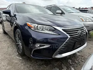 Lexus ES 250 2015 Blue