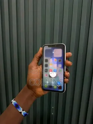 Apple iPhone 11 64 GB White
