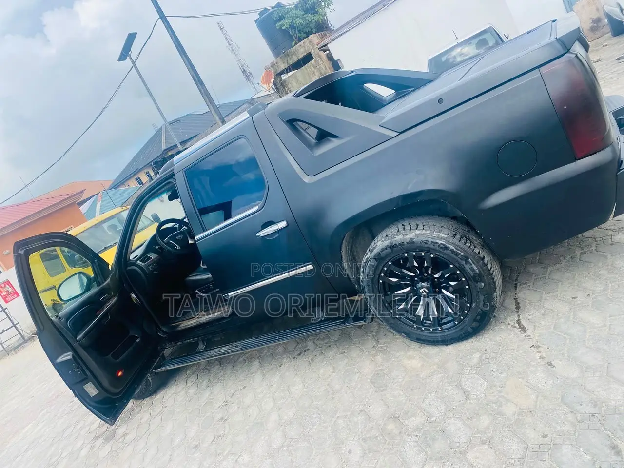 Cadillac Escalade 2008 Black